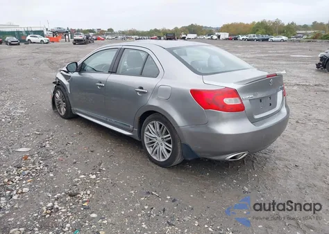 2012 Suzuki Kizashi Sport Gts from USA, damaged, VIN JS2RF9A63C6100100
